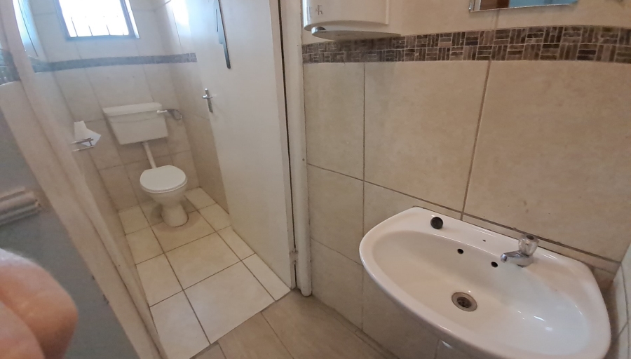 To Let commercial Property for Rent in George Industrial Western Cape